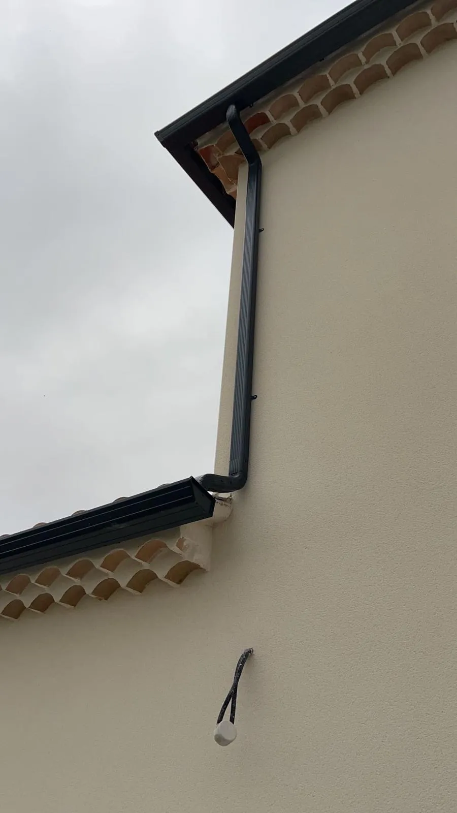 Maison Vaucluse — Sous-face + gouttières